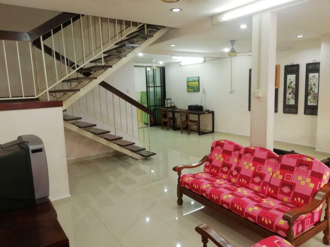 Sweethome For Travelers Seremban Exterior foto